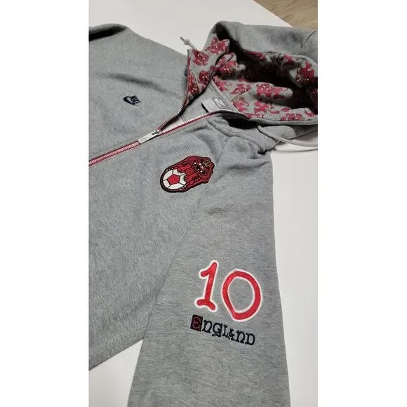 Nike James Jarvis England Football Hoodie Men's Size Medium Rare Gray‎ Red